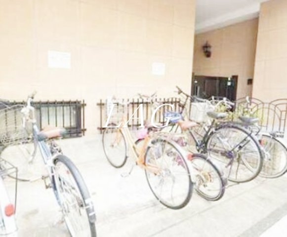 その他共有部分　駐輪場です。