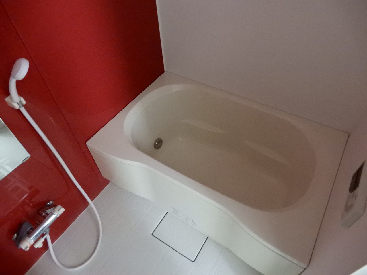 バス・シャワールーム　浴室乾燥・追い焚き機能付き★