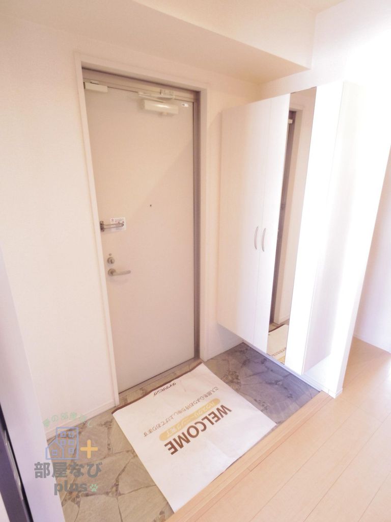 玄関　※他号室写真です