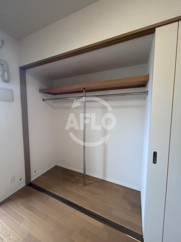 収納　プレッツァ新大阪　クローゼット