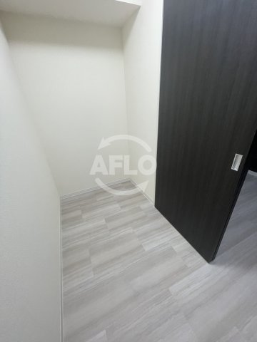 居室・リビング　ONLYONE布施　洋室