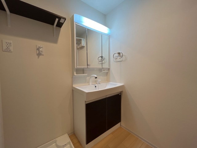 洗面設備　独立洗面台は忙しい朝の見方