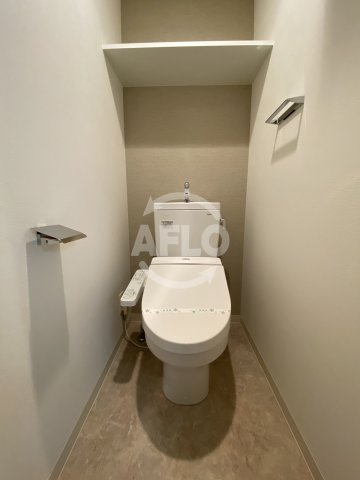 トイレ　エスリード南森町　トイレ