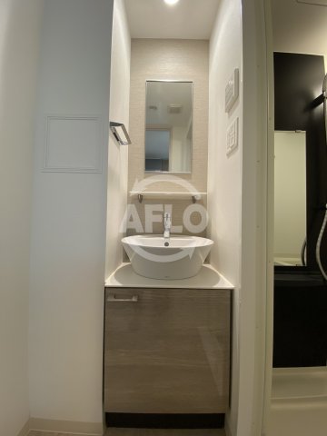 洗面設備　エスリード南森町　独立洗面台