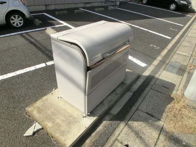 その他共有部分　ダストボックス完備