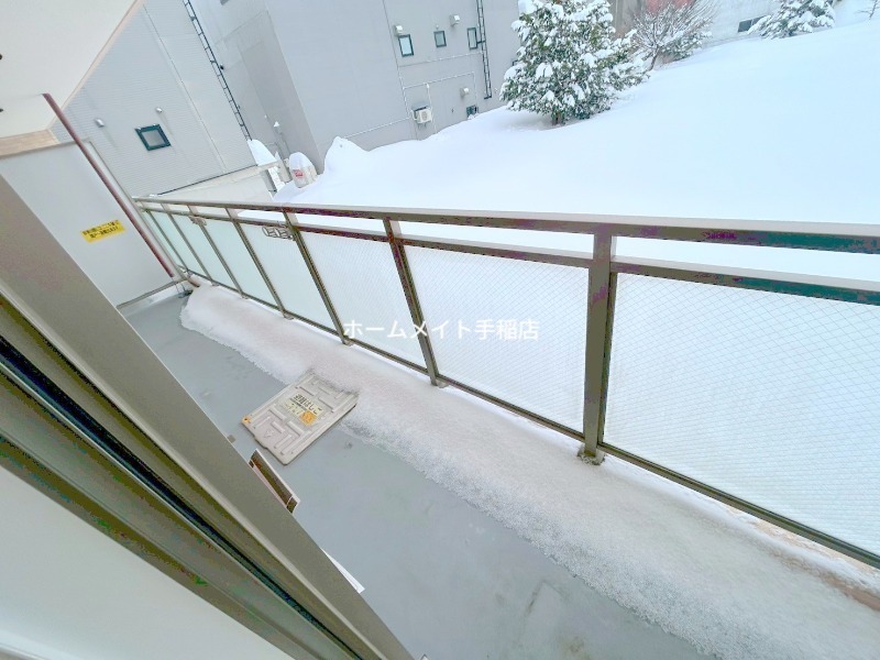 バルコニー　バルコニースペースでございます！