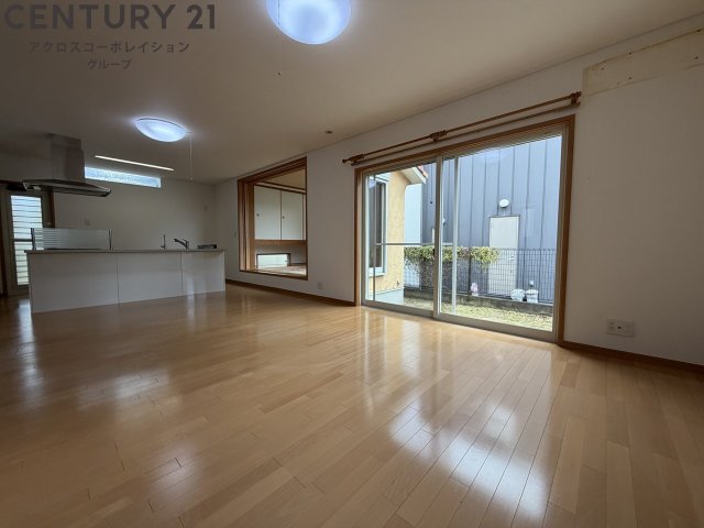 居室・リビング　ゆったりとした空間のトイレです