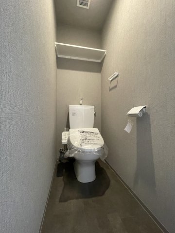 トイレ　エル・セレーノ新大阪北　トイレ