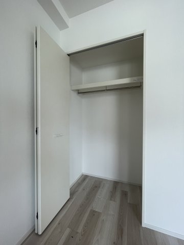 収納　エル・セレーノ新大阪北　クローゼット
