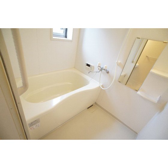 バス・シャワールーム　追い焚き付き