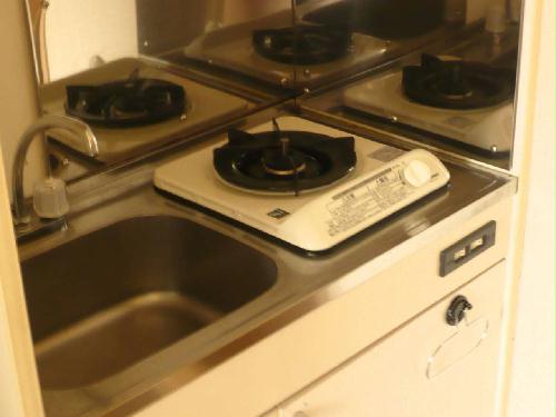 キッチン　コンパクトで使いやすいキッチンです。