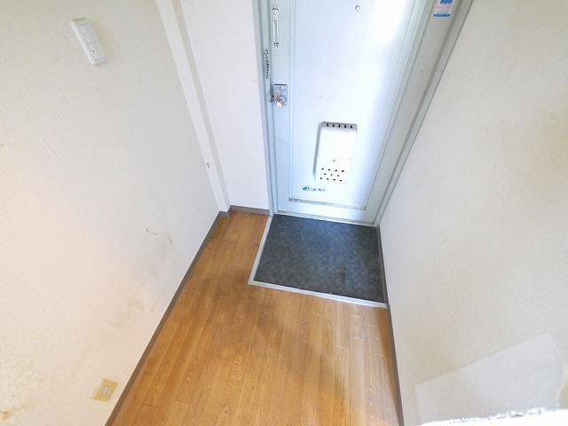玄関　シンプルで使いやすい玄関です