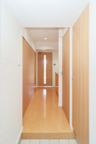 玄関　別号室のものです。現状優先になります。