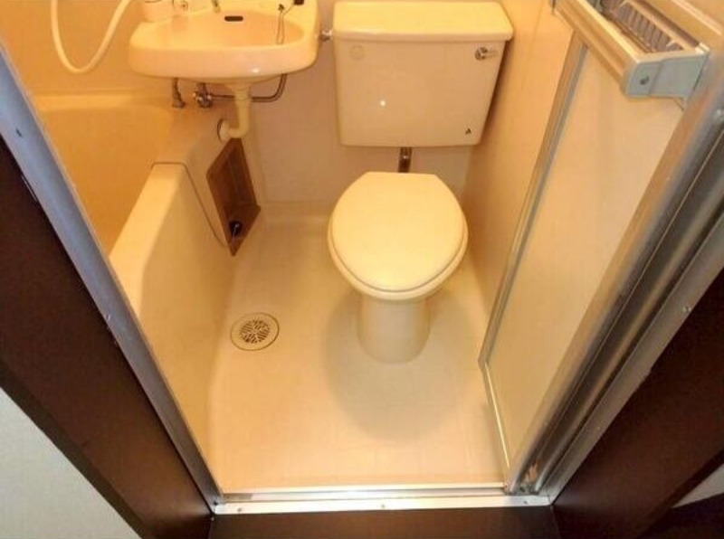 トイレ　図面と現状に相違がある場合には現状を優先