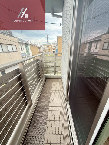 バルコニー　陽当たり良好なバルコニーです