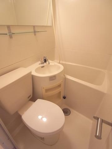 バス・シャワールーム　バス