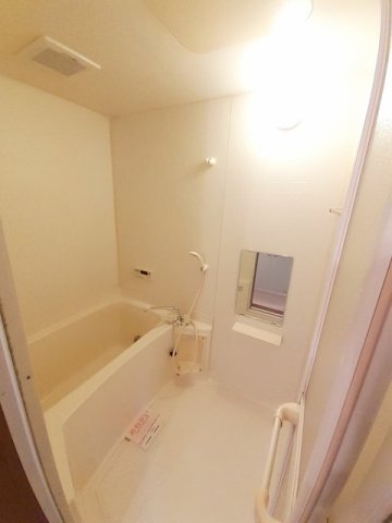 バス・シャワールーム　日々の疲れを癒すお風呂付です