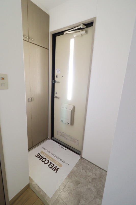 玄関　図面と現状に相違がある場合には現状を優先