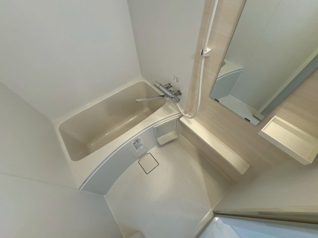 バス・シャワールーム　お風呂で日々の疲れを落としましょう