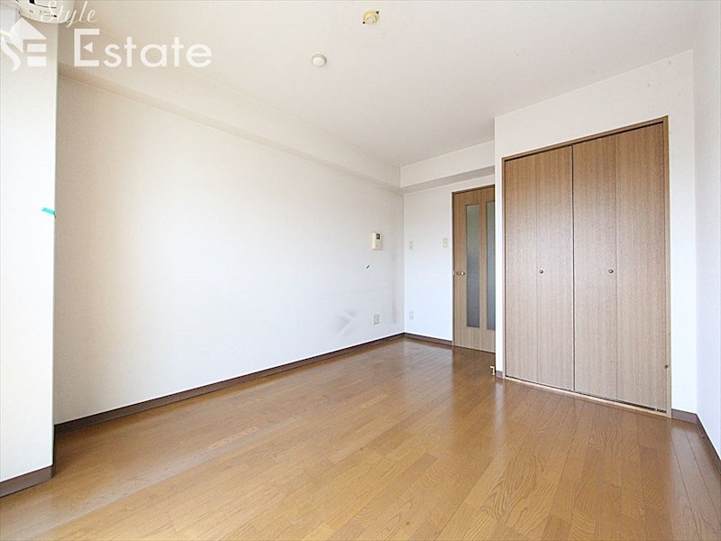 居室・リビング　内装