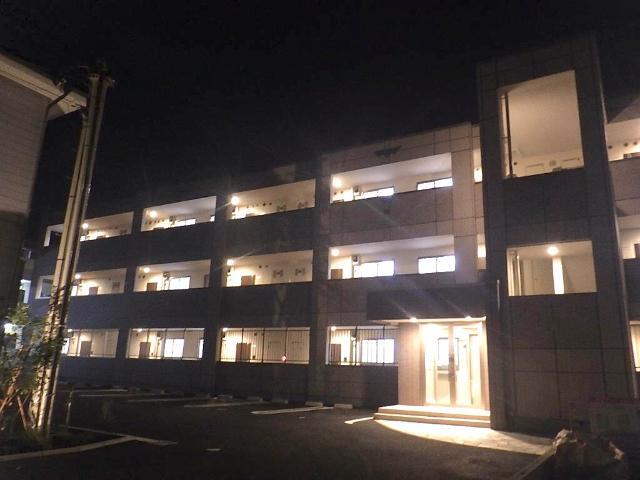 建物外観　外観写真（昼）