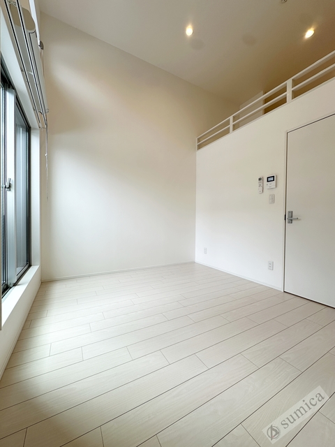 居室・リビング　ネットは無料で利用可能です♪♪