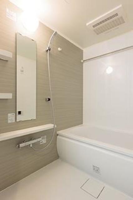 バス・シャワールーム　※写真は同タイプ住戸です。