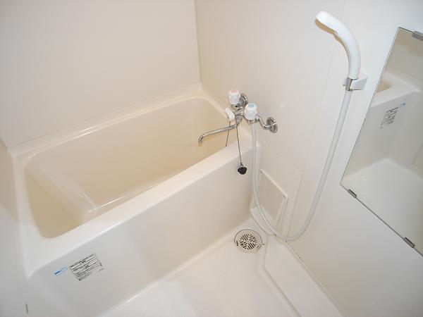 バス・シャワールーム　浴室