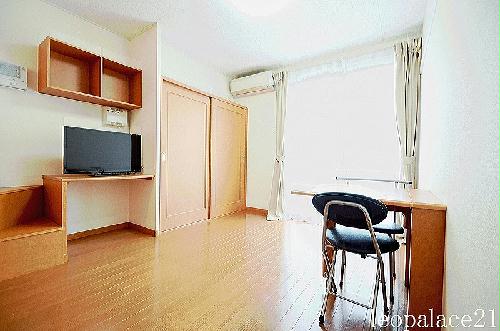 居室・リビング　同タイプ写真