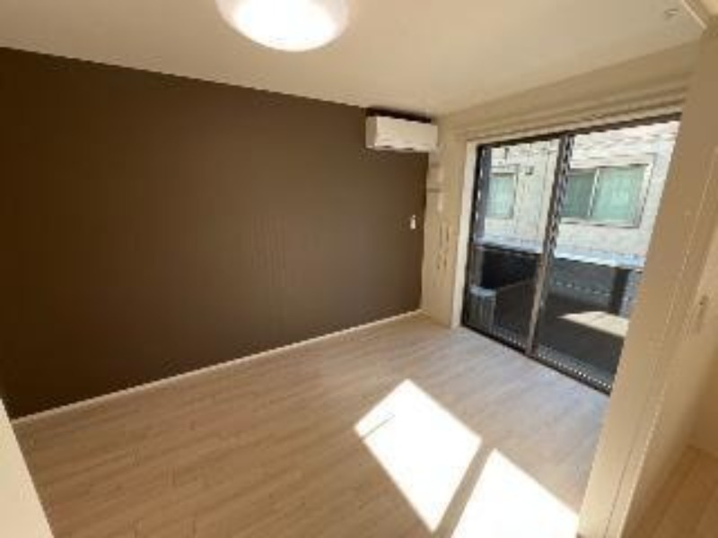 居室・リビング　図面と現状に相違がある場合には現状を優先