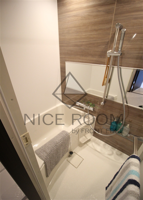 バス・シャワールーム　ブエナビスタ難波サウスタワー　風呂