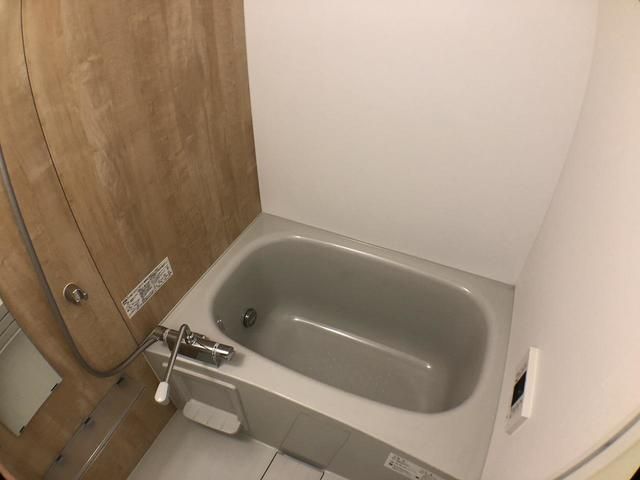 バス・シャワールーム　※写真は同タイプ住戸です。