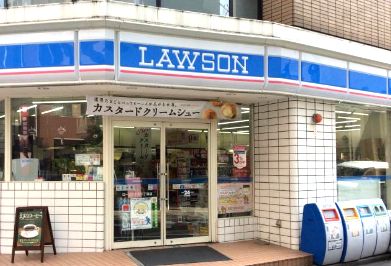 コンビニ　ローソン（コンビニ）まで150m