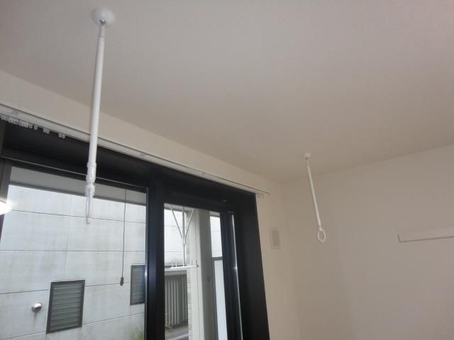 その他設備　♪室内洗濯物干し金具♪