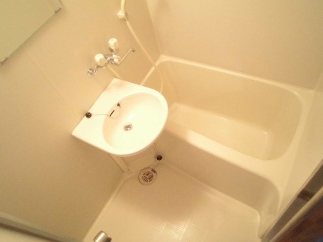 バス・シャワールーム　反転タイプ参考画像※現状優先