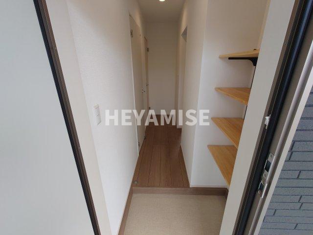 玄関　※同物件同室タイプの写真でございます※現況を優先します※