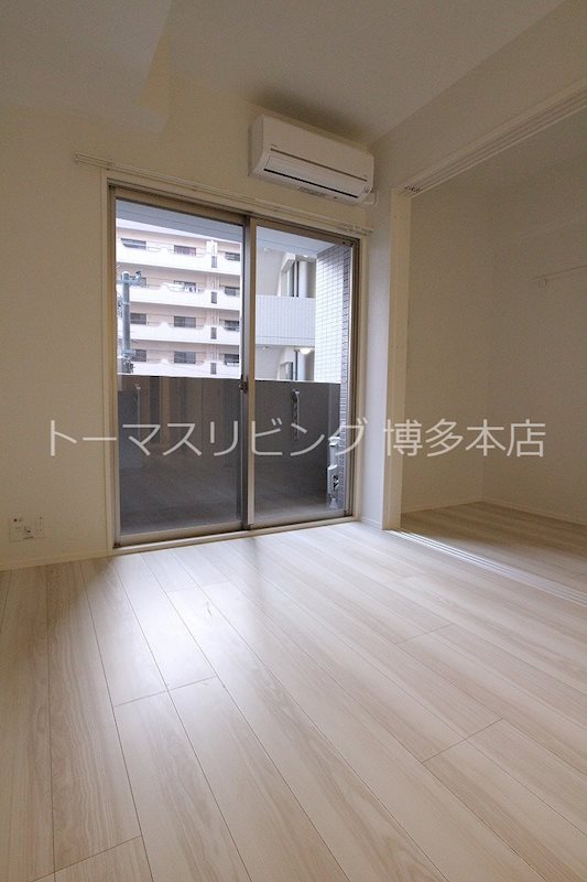 居室・リビング　リビングです。※別号室写真