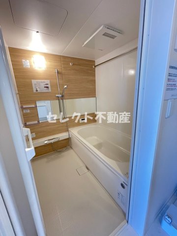 バス・シャワールーム　【ル・シエル・ブルー 】一坪風呂で足をのばしてゆったりリラッ