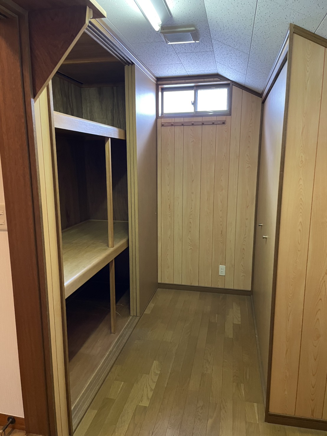 収納　★お問い合わせは044-299-8985★