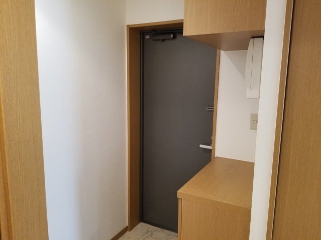 玄関　シンプルで使いやすい玄関です