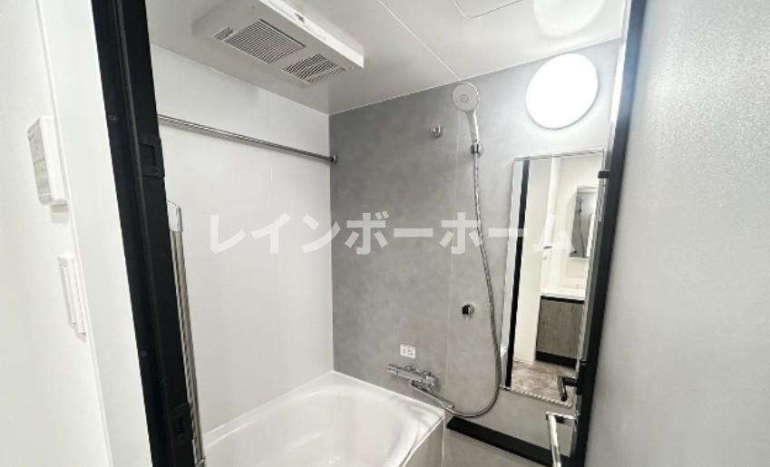 バス・シャワールーム　※別部屋参照写真となります。