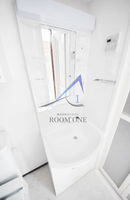 洗面設備　洗面台です。