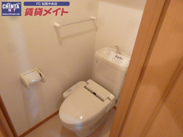 トイレ　反転タイプ参考写真