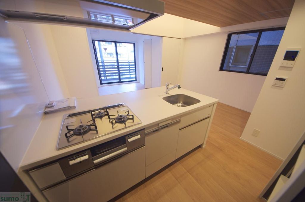 居室・リビング　キッチン