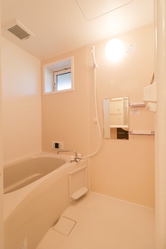 バス・シャワールーム　図面と現状に相違がある場合には現状を優先