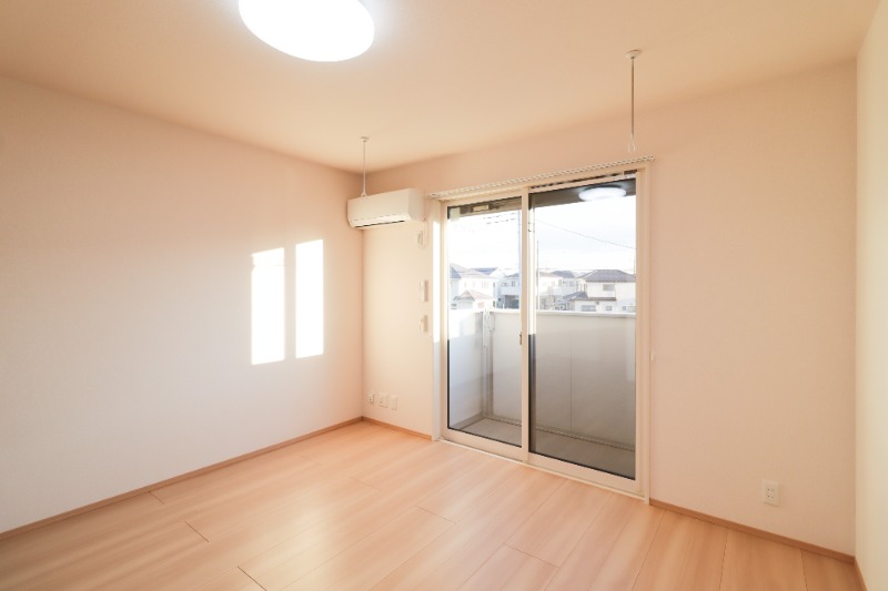 居室・リビング　図面と現状に相違がある場合には現状を優先