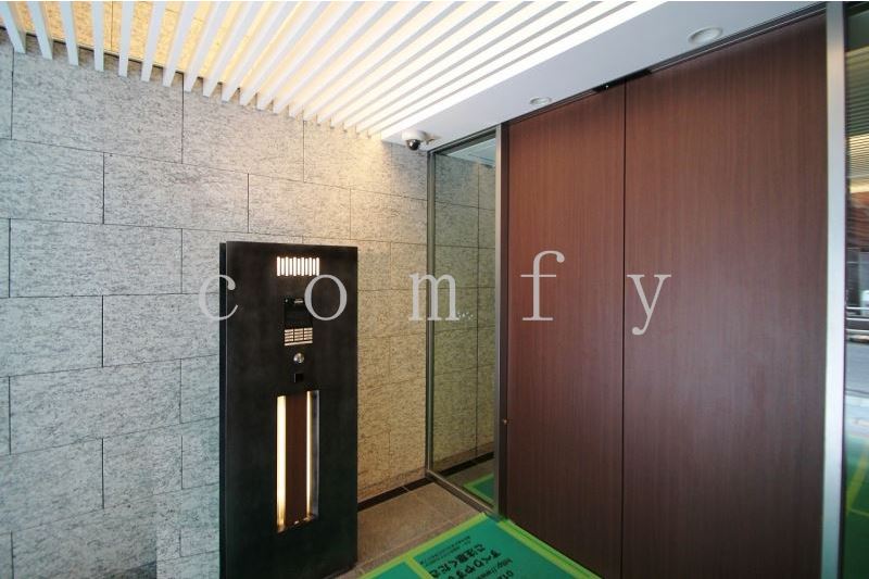 エントランス　オートロック付エントランス