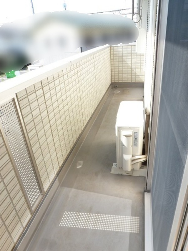 バルコニー　図面と現状に相違がある場合には現状を優先