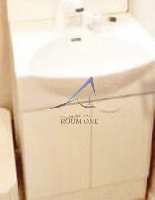 洗面設備　独立洗面台です。