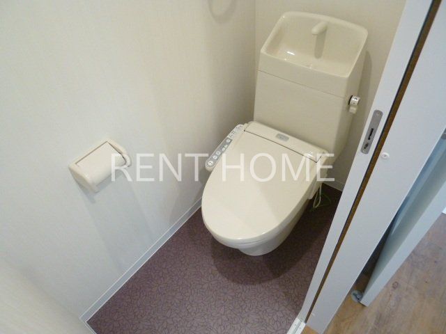 トイレ　ウォシュレット付き